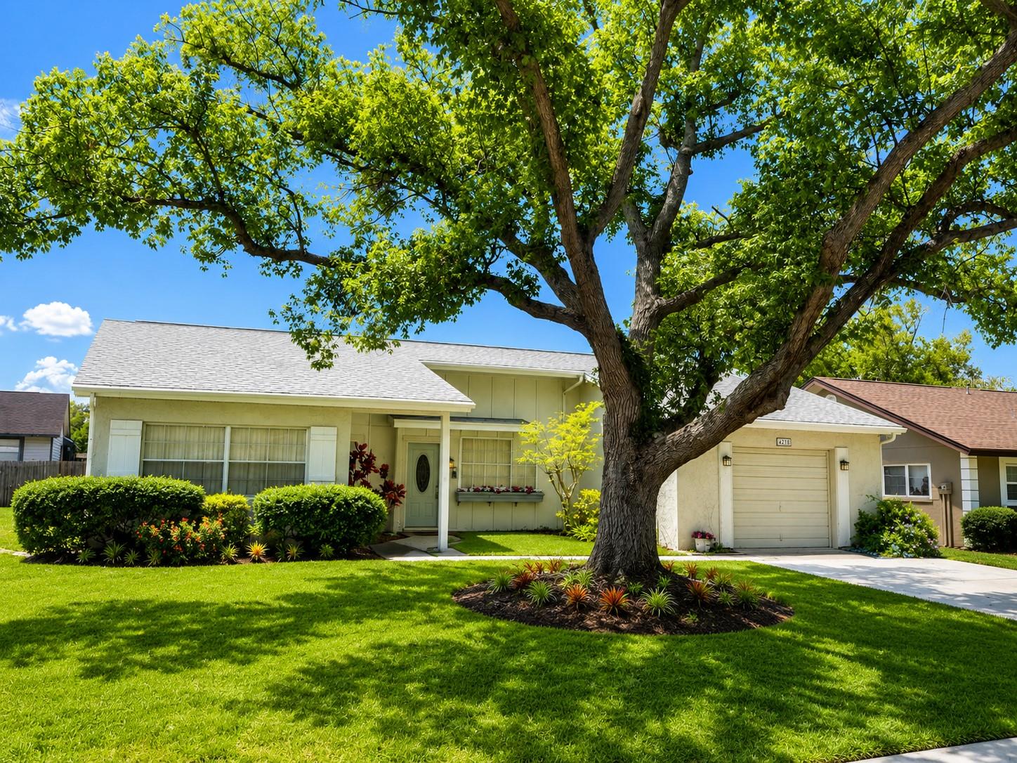 4238 PINEFIELD AVE, HOLIDAY, FL