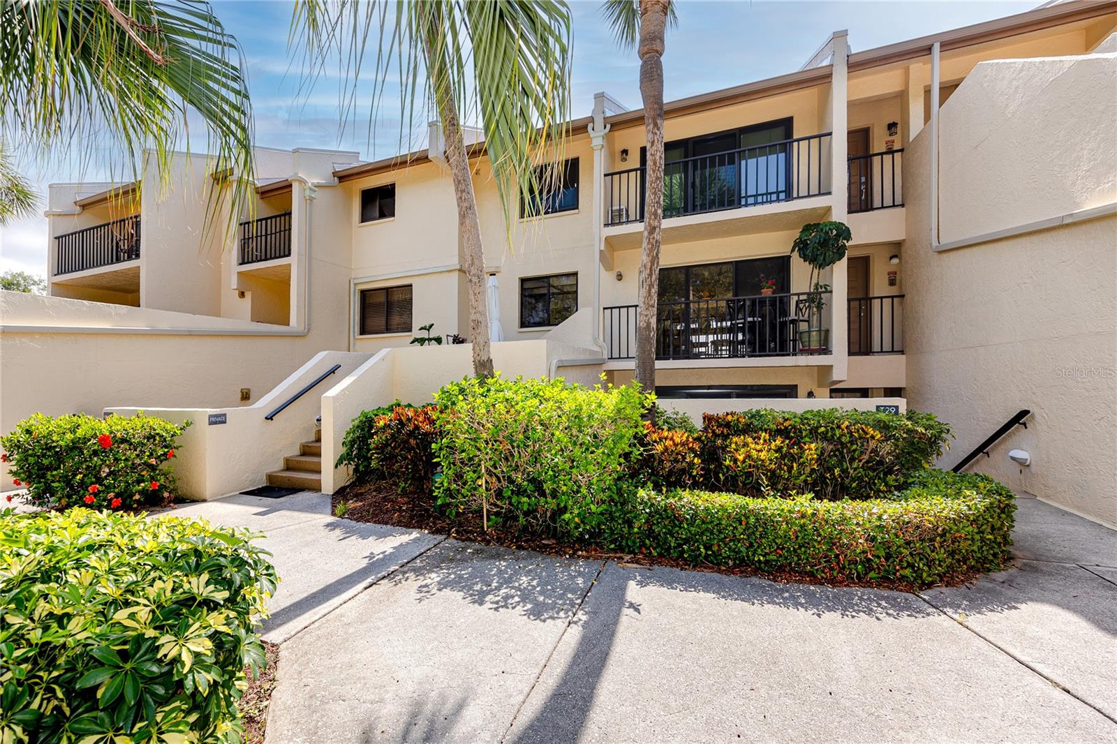 7530 SUNSHINE SKYWAY LN S #115, ST PETERSBURG, FL