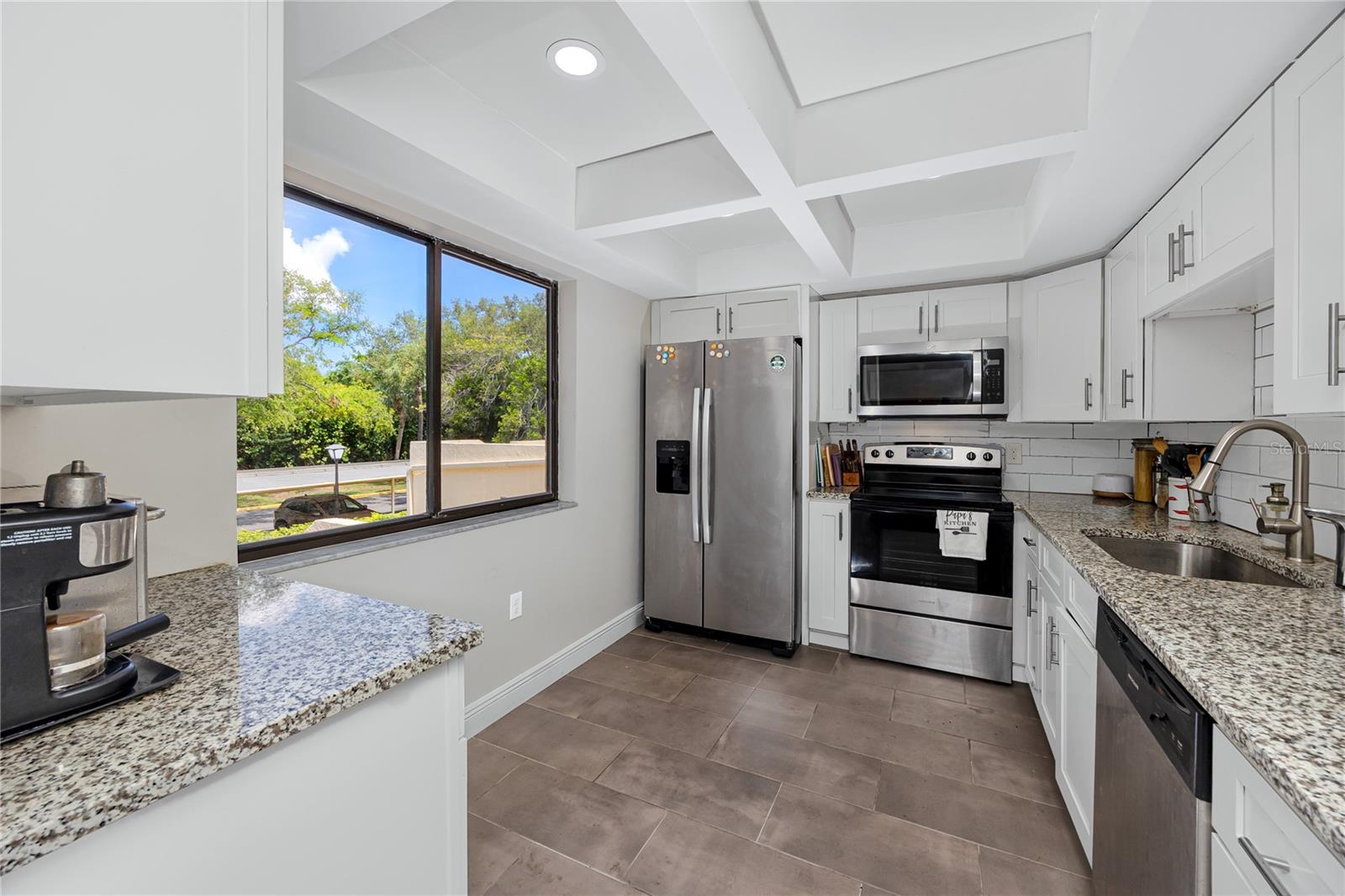 7530 SUNSHINE SKYWAY LN S #115, ST PETERSBURG, FL — photo 10