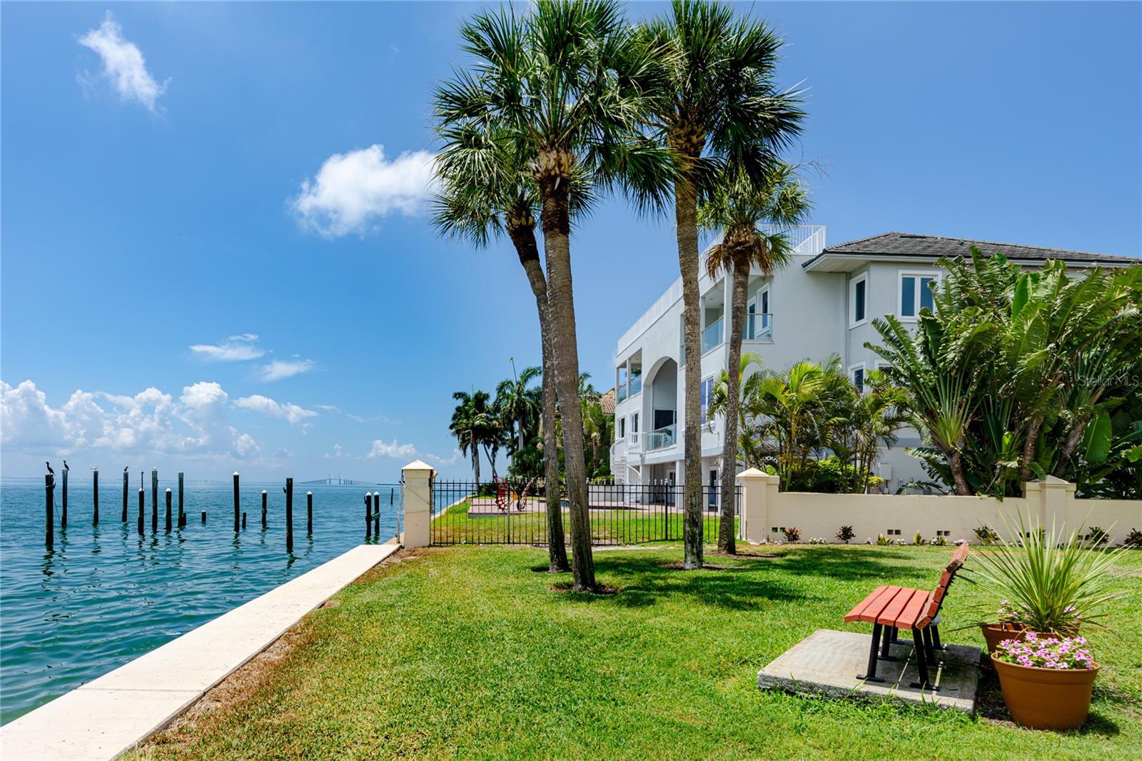 7530 SUNSHINE SKYWAY LN S #115, ST PETERSBURG, FL — photo 31