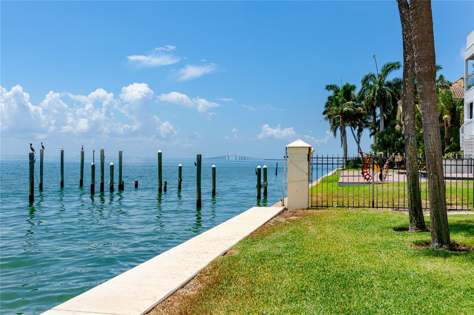 7530 SUNSHINE SKYWAY LN S #115, ST PETERSBURG, FL — photo 32
