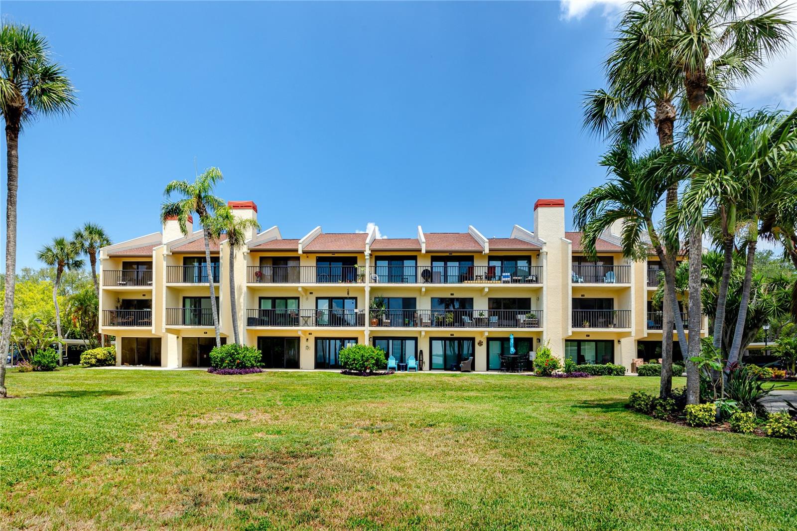 7530 SUNSHINE SKYWAY LN S #115, ST PETERSBURG, FL — photo 38