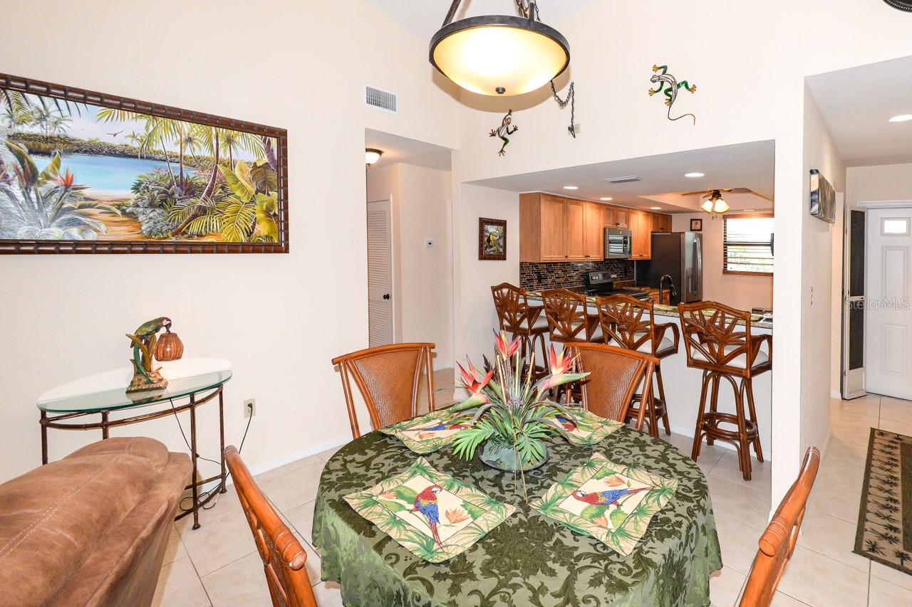 335 COLDEWAY DR #F21, PUNTA GORDA, FL — photo 3