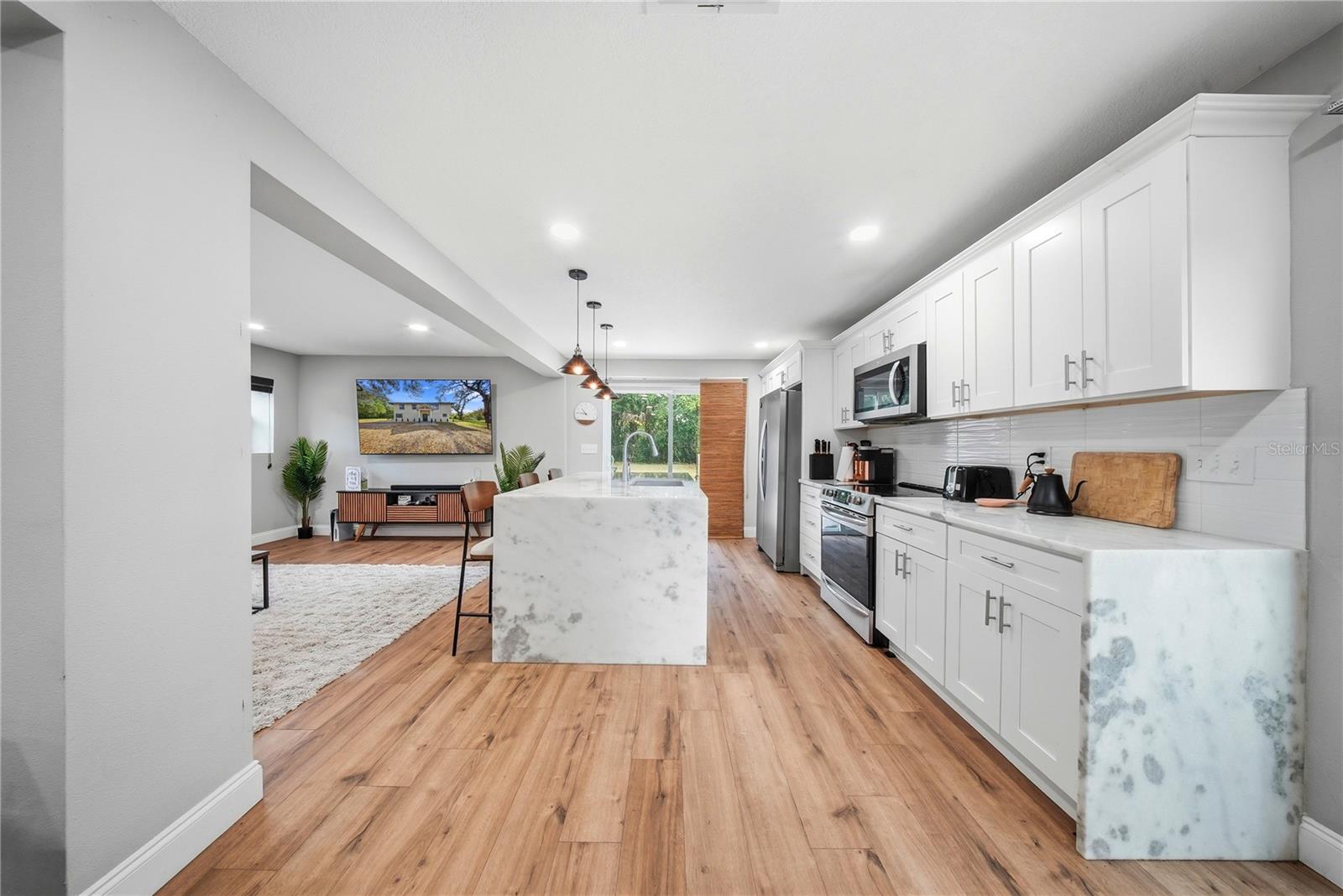 6902 E 29TH AVE, TAMPA, FL — photo 12