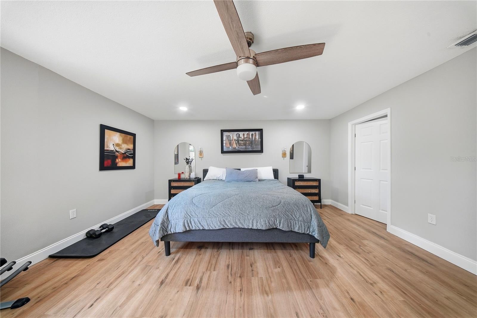 6902 E 29TH AVE, TAMPA, FL — photo 18
