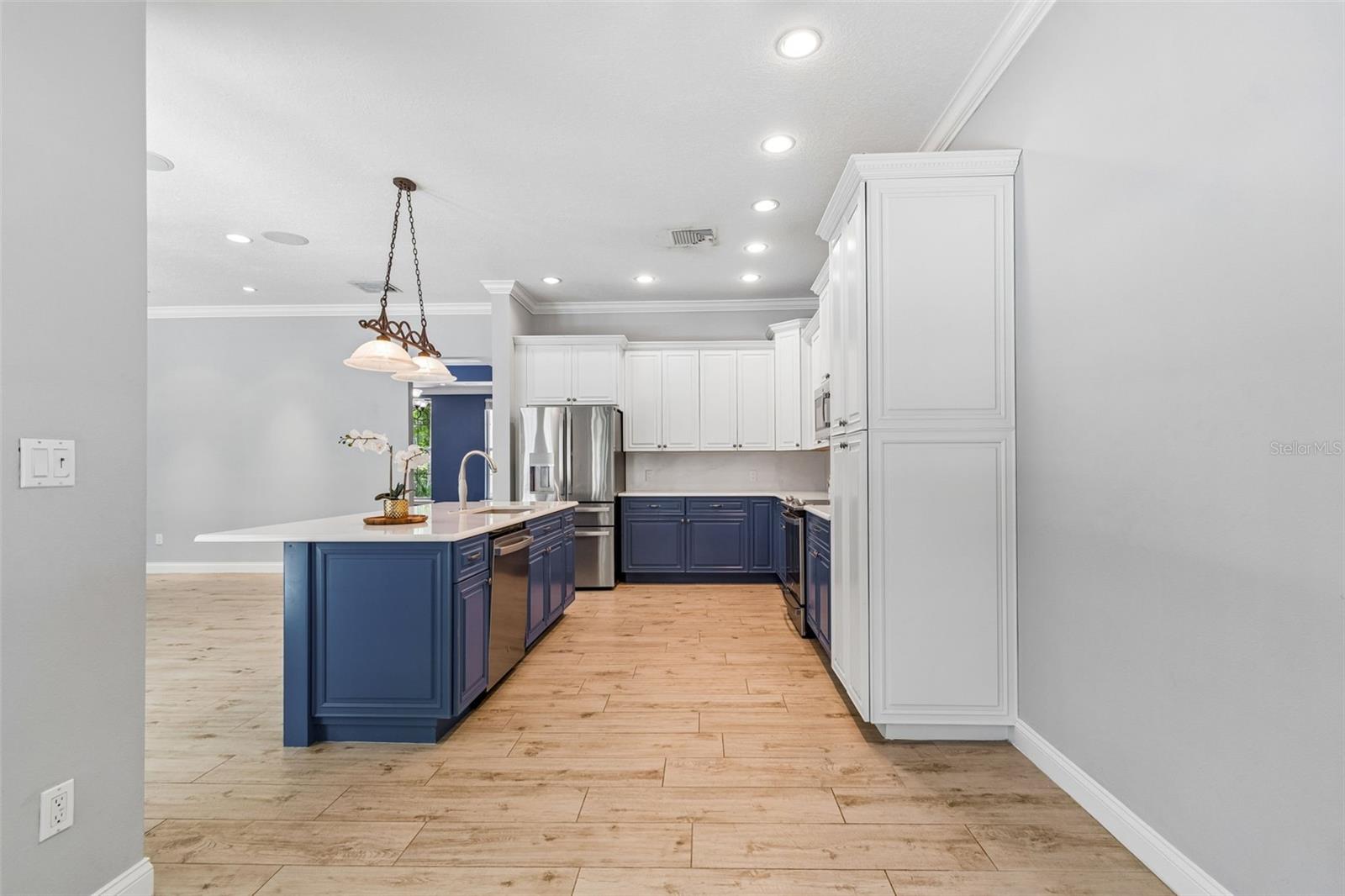 27708 SANTA ANITA BLVD, WESLEY CHAPEL, FL — photo 12