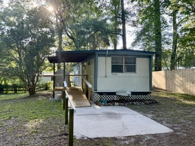 18400 NW 233RD TER, HIGH SPRINGS, FL — photo 2