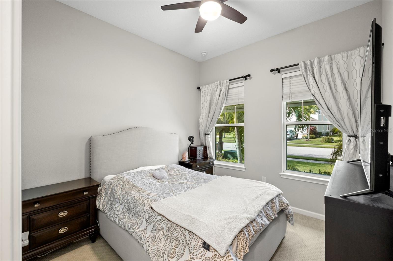 5213 HORIZON CV, BRADENTON, FL — photo 21