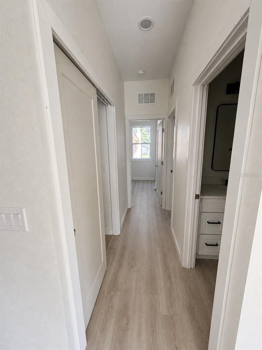 601 W MILLER ST, ORLANDO, FL — photo 8