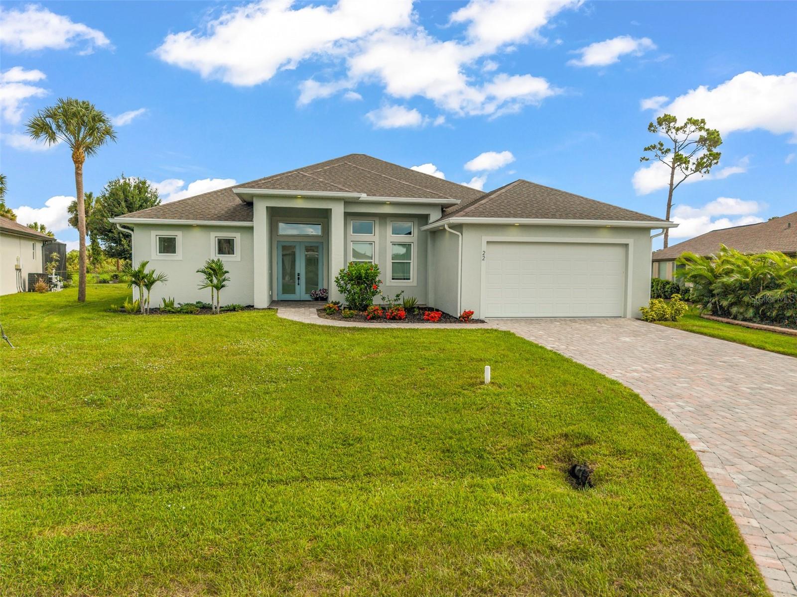 22 SPORTSMAN CIR, ROTONDA WEST, FL