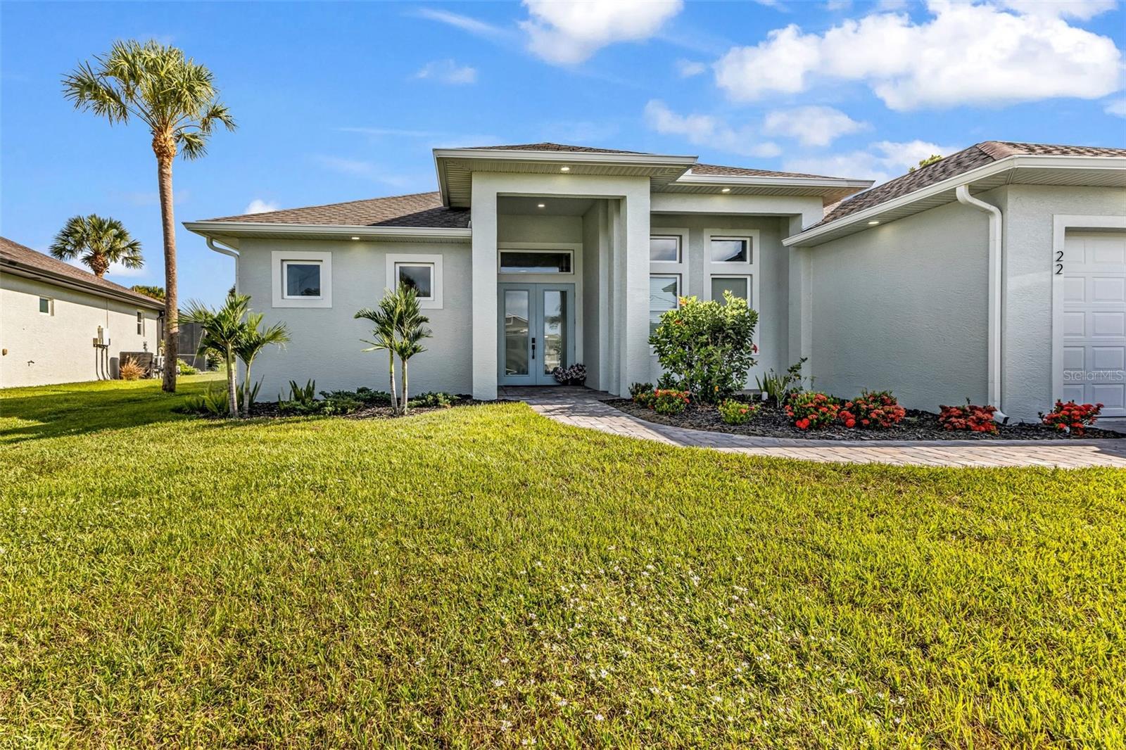 22 SPORTSMAN CIR, ROTONDA WEST, FL — photo 3