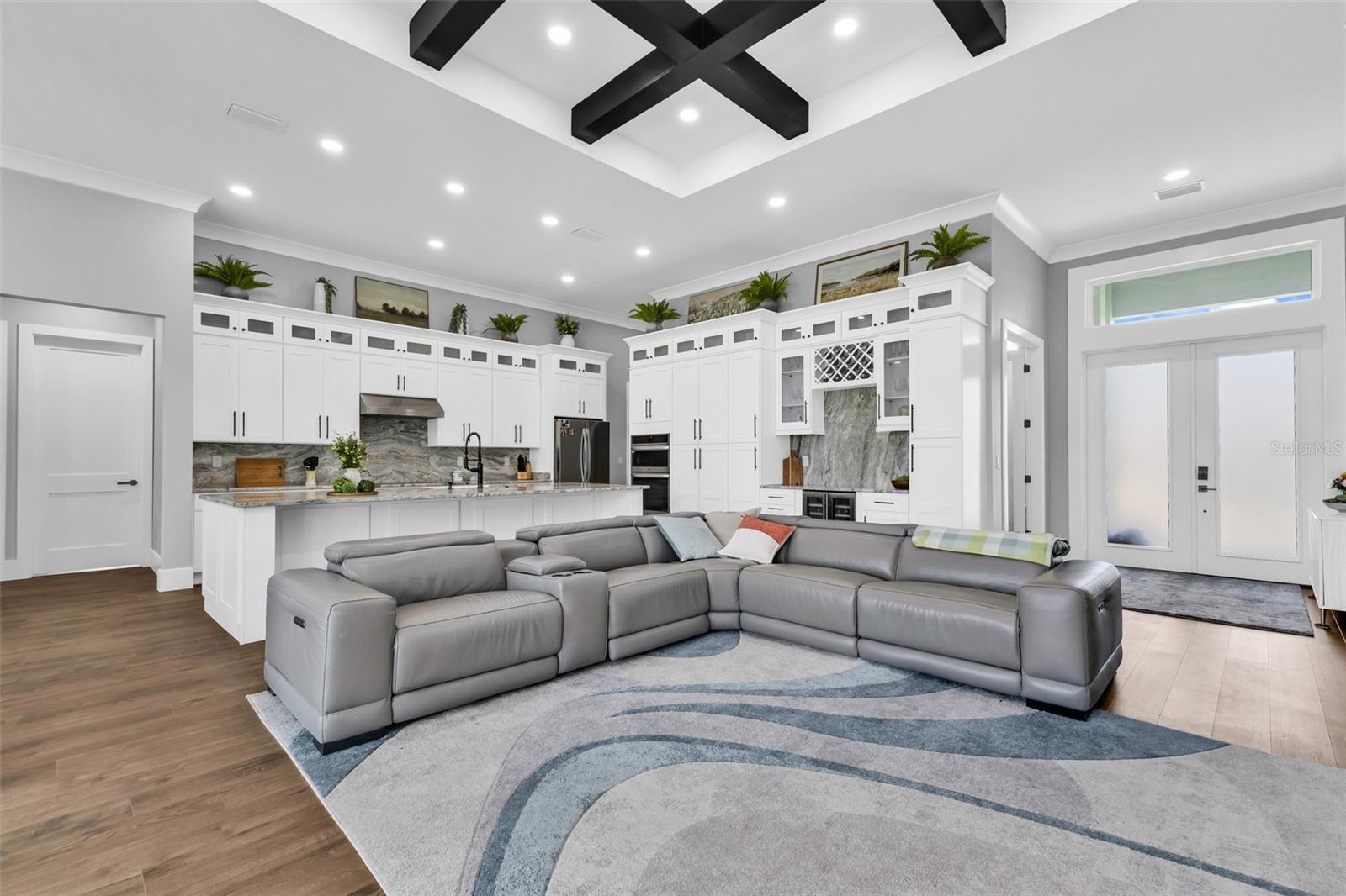 22 SPORTSMAN CIR, ROTONDA WEST, FL — photo 17