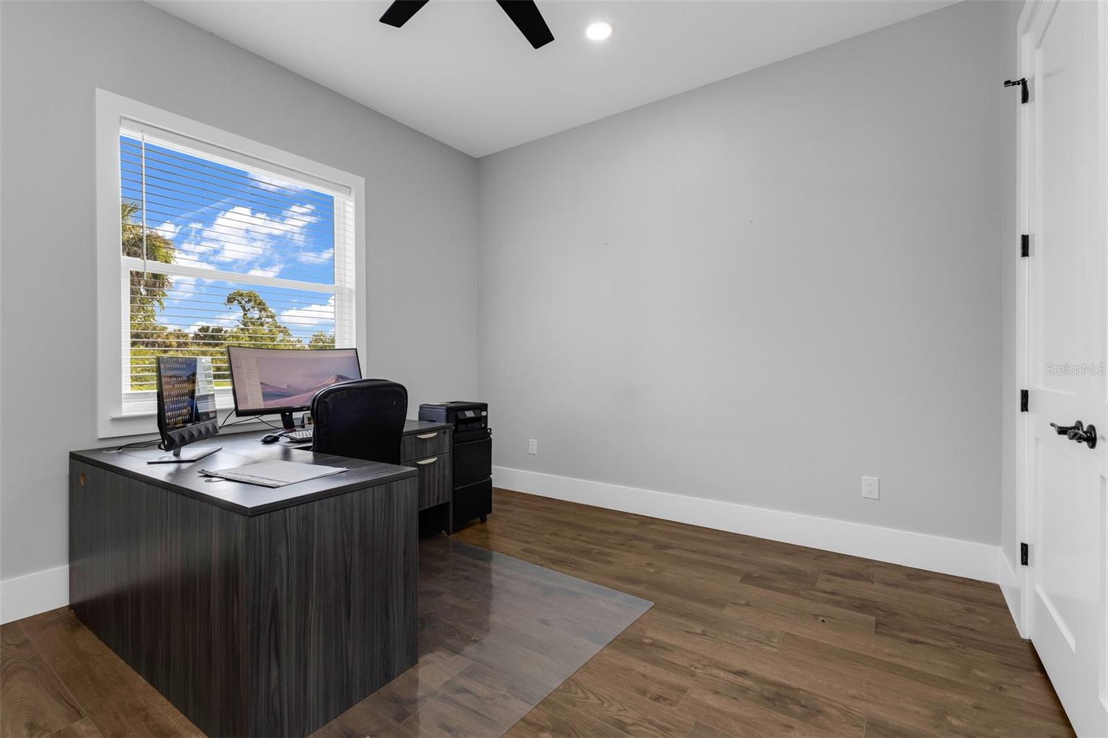 22 SPORTSMAN CIR, ROTONDA WEST, FL — photo 19