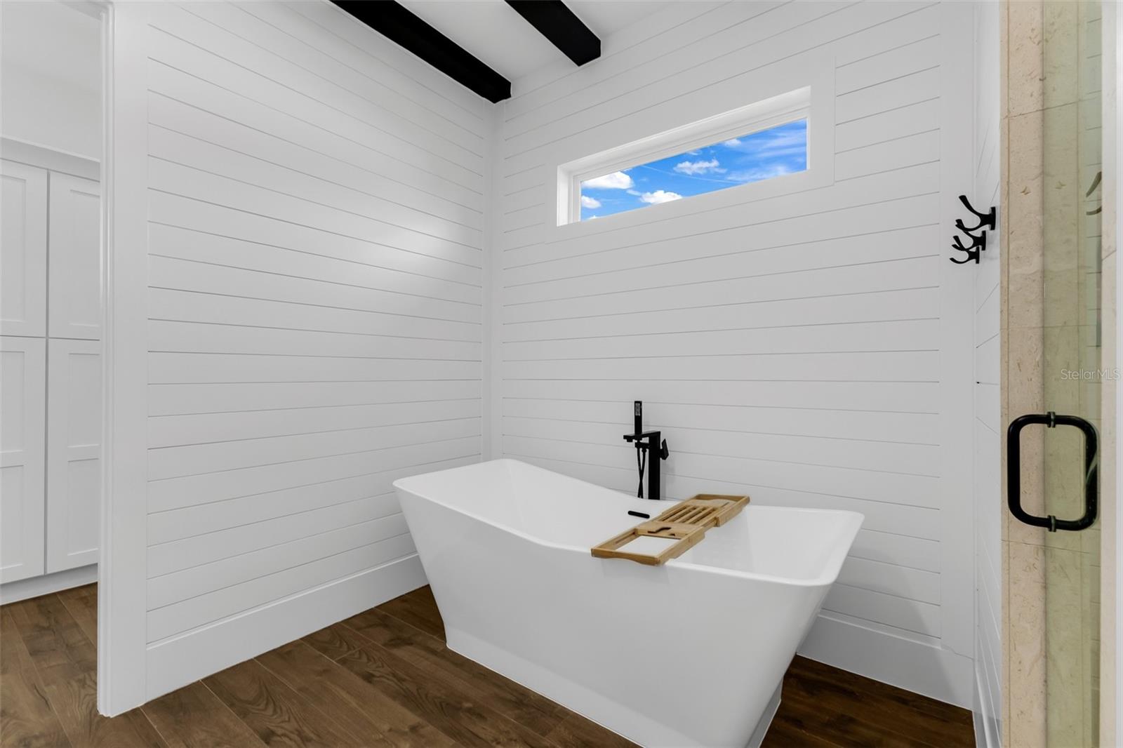 22 SPORTSMAN CIR, ROTONDA WEST, FL — photo 41