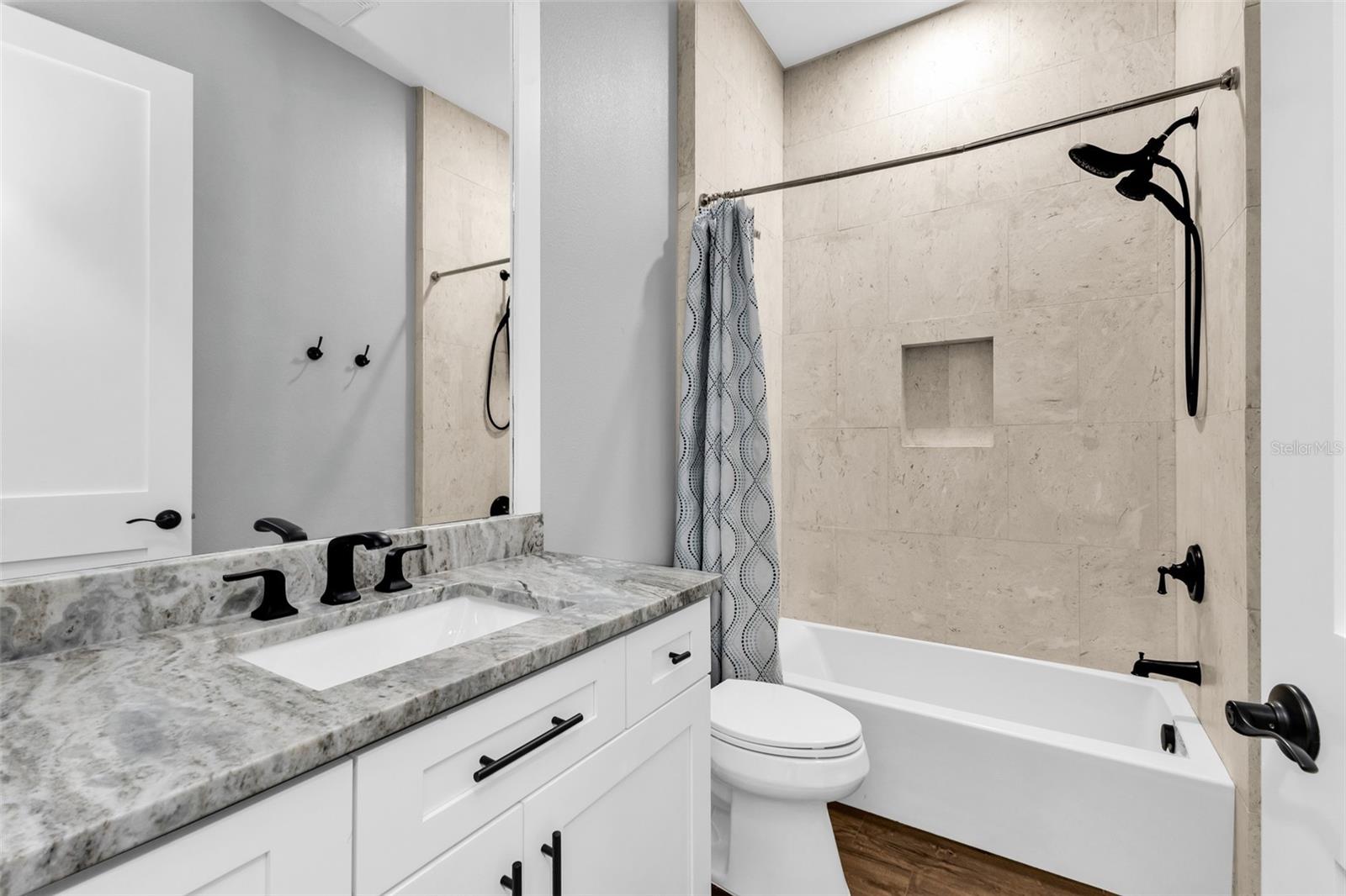 22 SPORTSMAN CIR, ROTONDA WEST, FL — photo 48