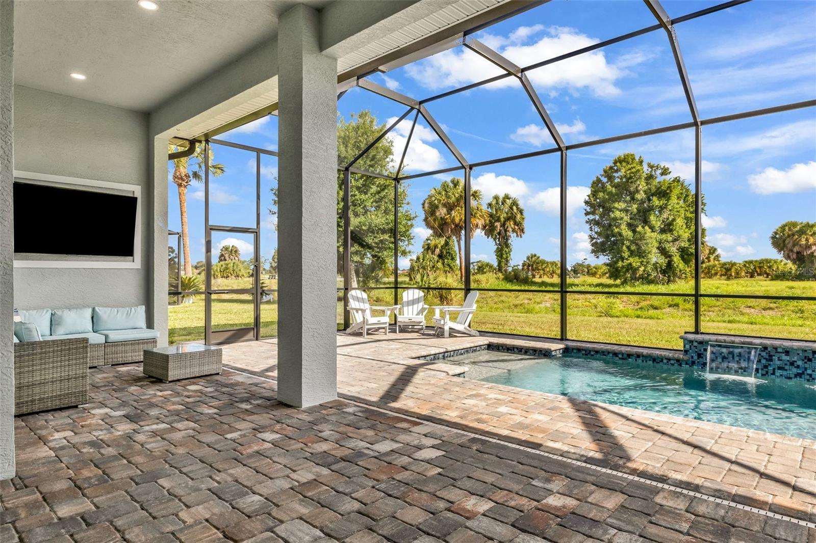 22 SPORTSMAN CIR, ROTONDA WEST, FL — photo 57