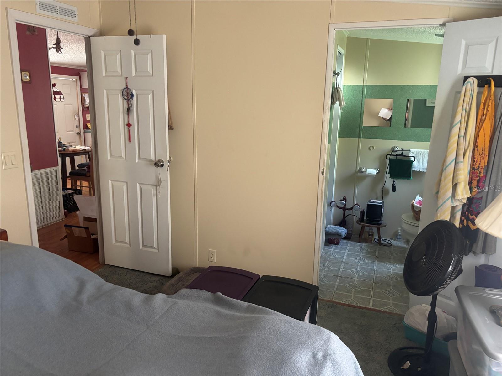 2695 NE 147TH CT, SILVER SPRINGS, FL — photo 16