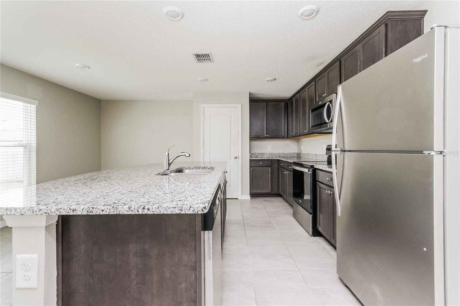 222 FIG CT, KISSIMMEE, FL — photo 6