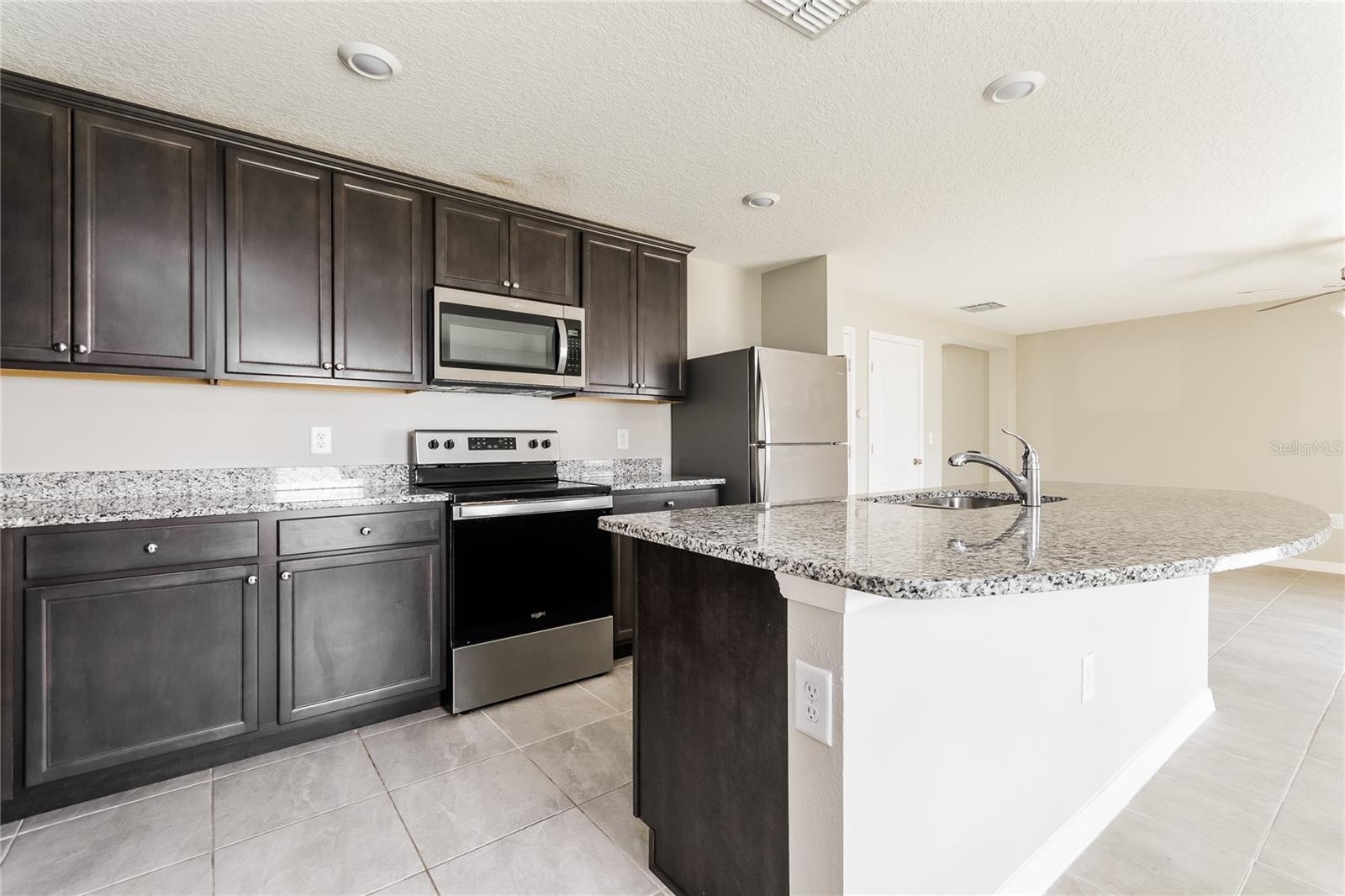 222 FIG CT, KISSIMMEE, FL — photo 7