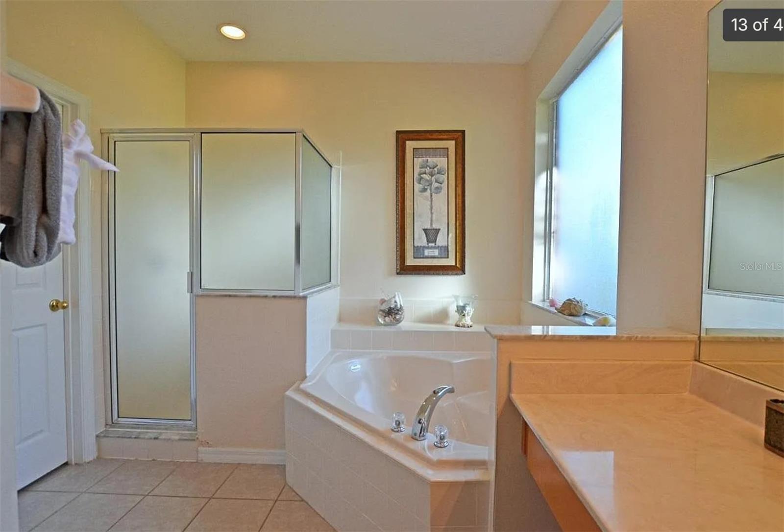 8646 LA ISLA DR, KISSIMMEE, FL — photo 8