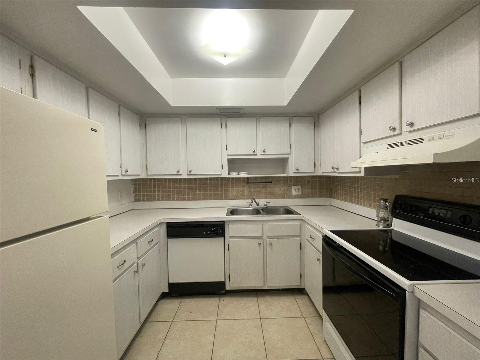 1830 MARAVILLA AVE #612, FORT MYERS, FL — photo 5