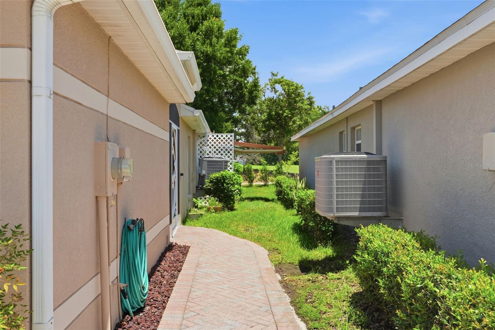 10340 BUNCOMBE WAY, SAN ANTONIO, FL — photo 5