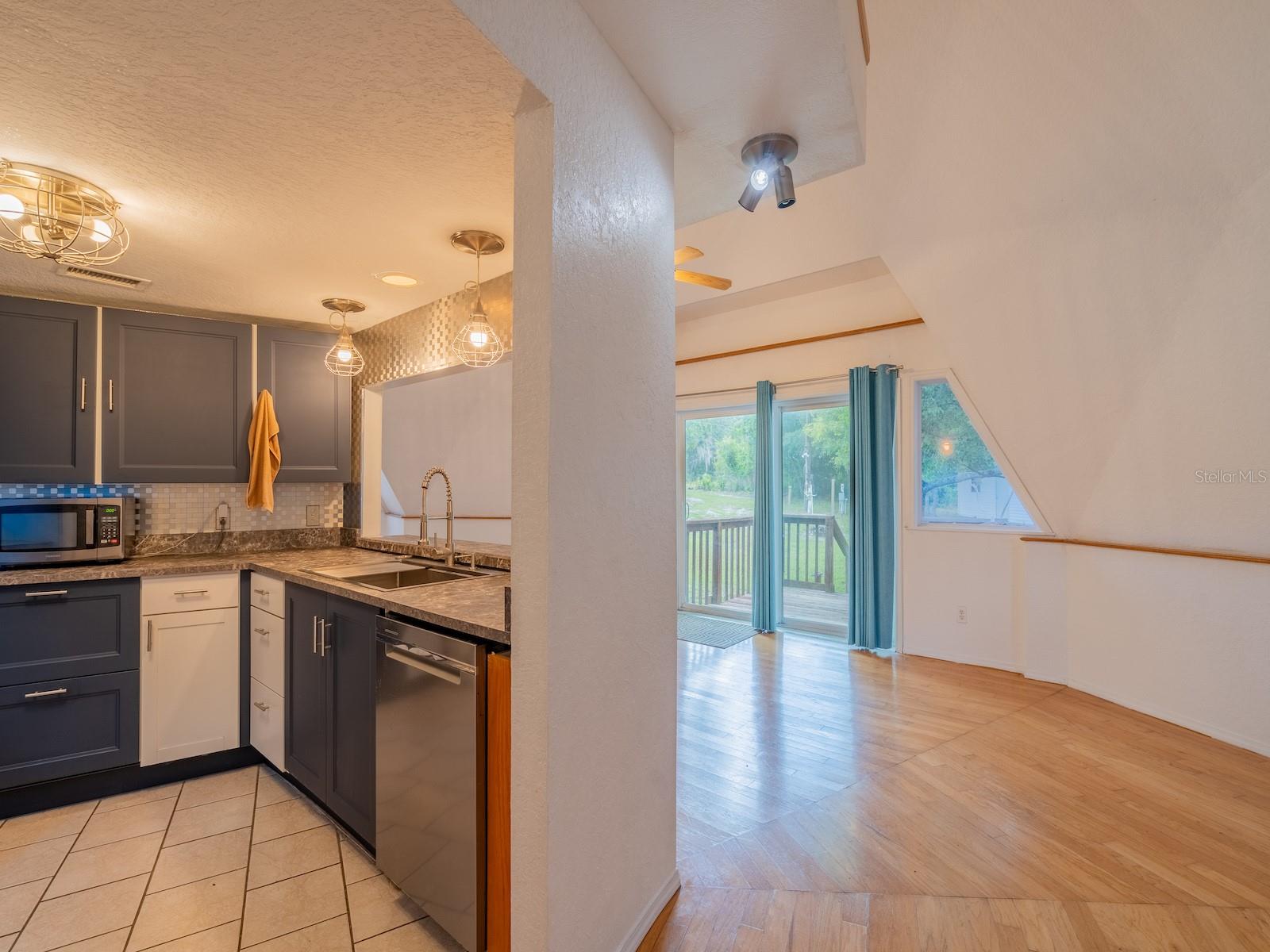 30810 NE 78 ST, FORT MC COY, FL — photo 15
