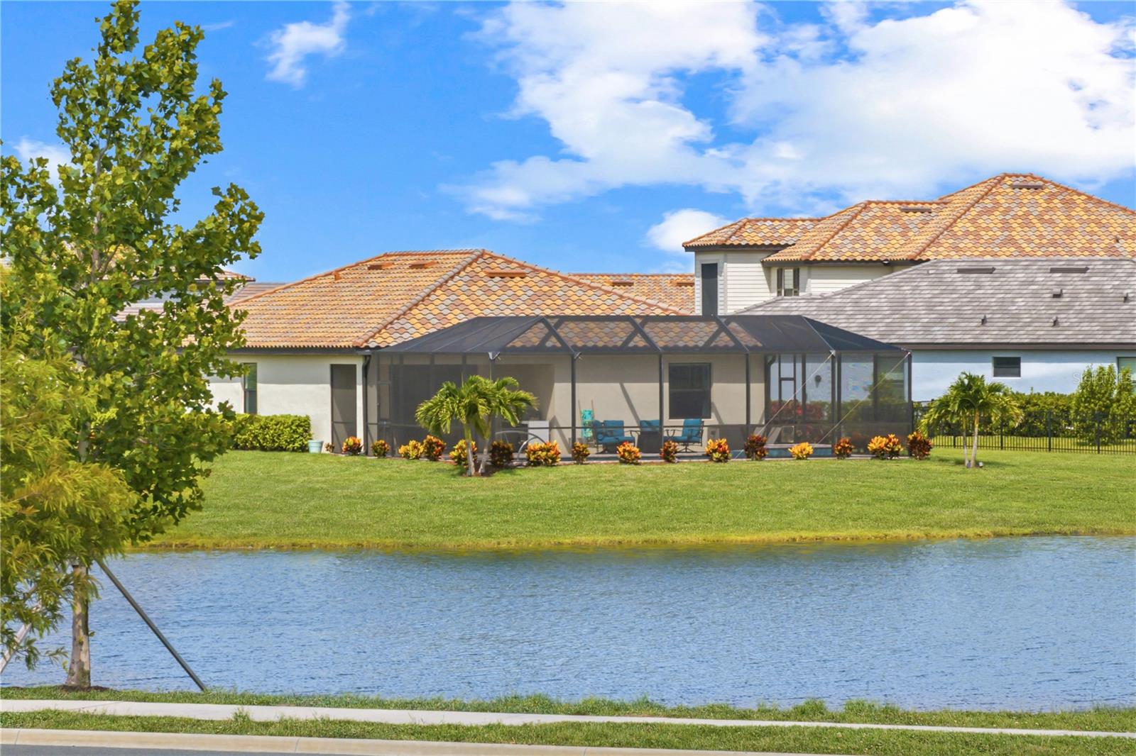 5105 MARINA BASIN CT, BRADENTON, FL — photo 67