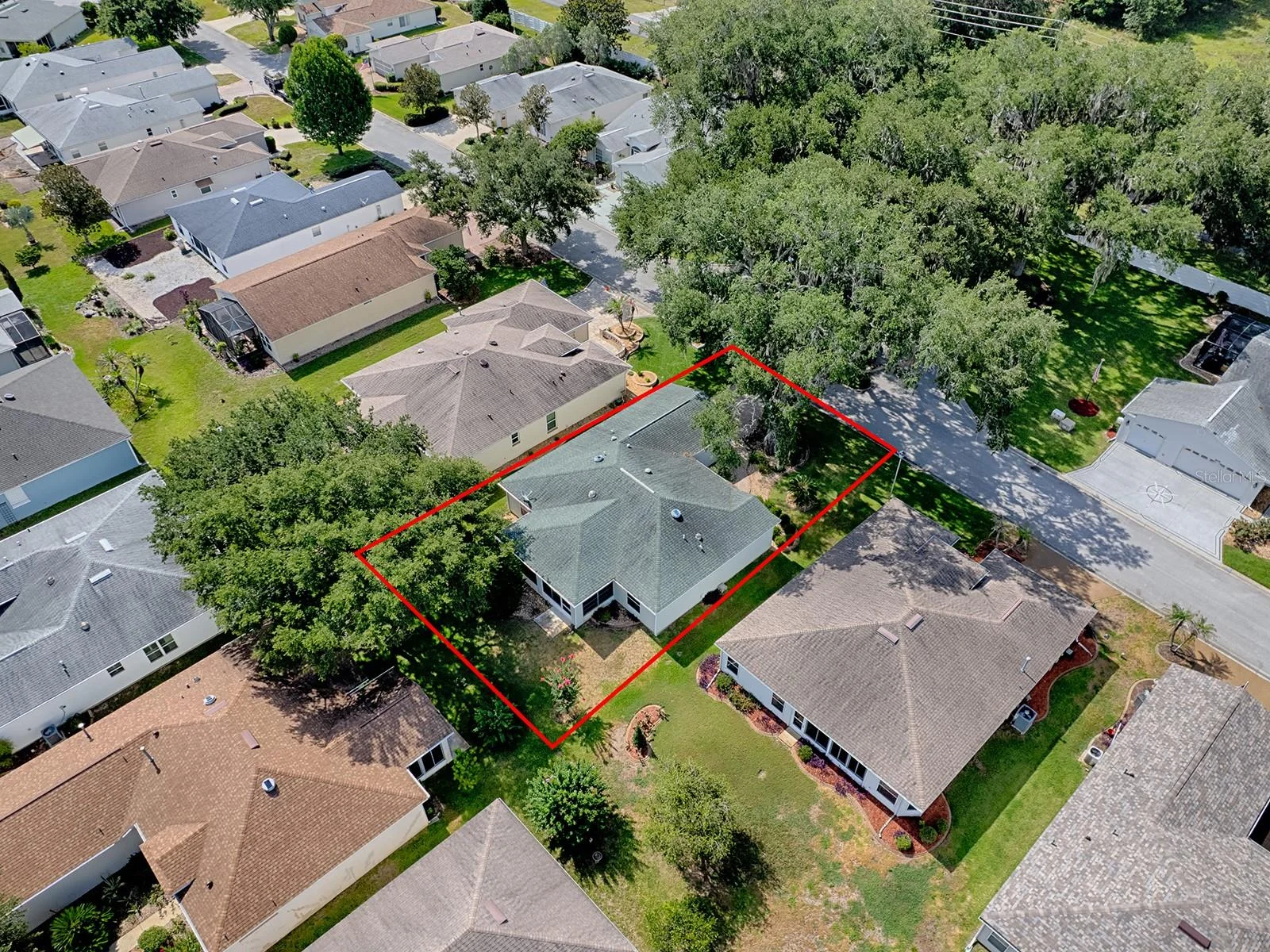 1033 MEADOWBEND DR, LEESBURG, FL — photo 39
