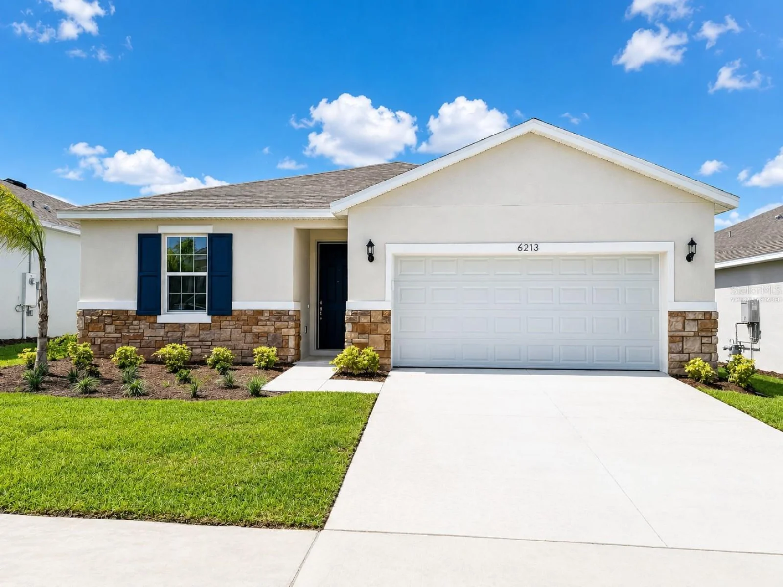 6213 SANDERS GROVE CIR, OKAHUMPKA, FL — photo 1