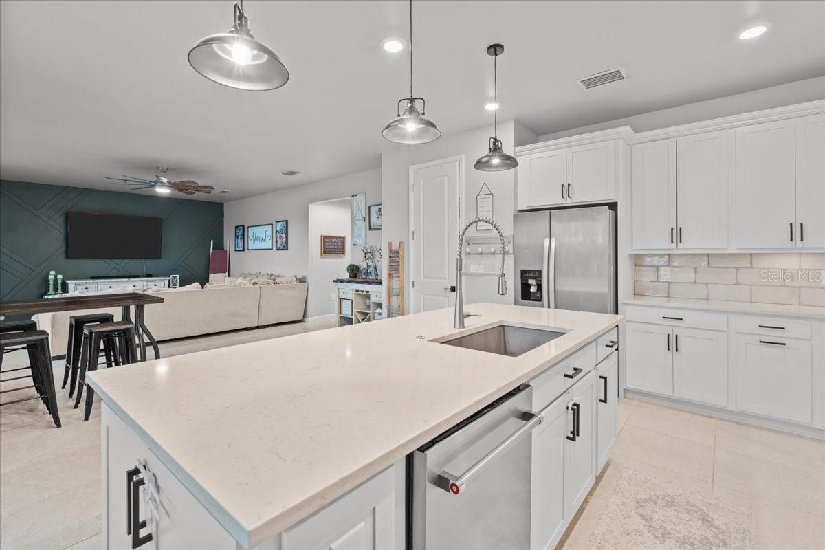 2596 BUCKTHORN LOOP, NORTH PORT, FL — photo 14