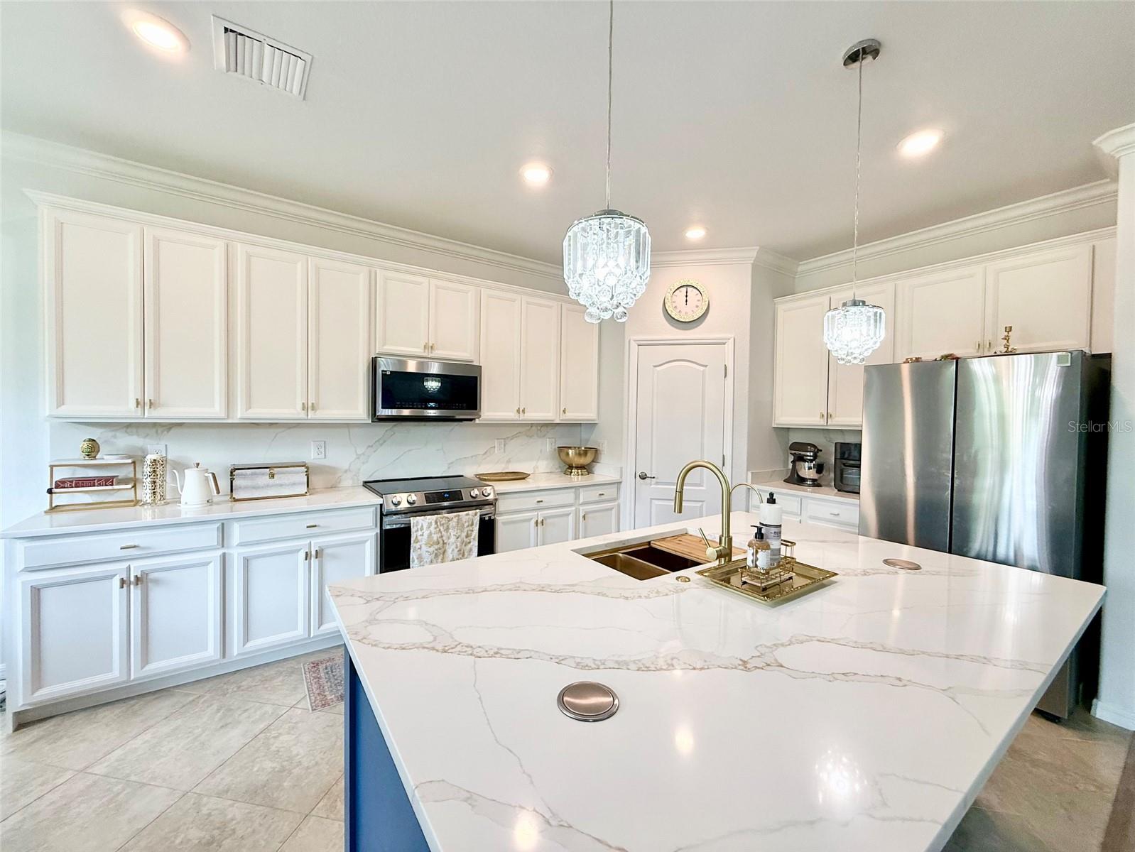 20642 BENISSIMO DR, VENICE, FL — photo 7