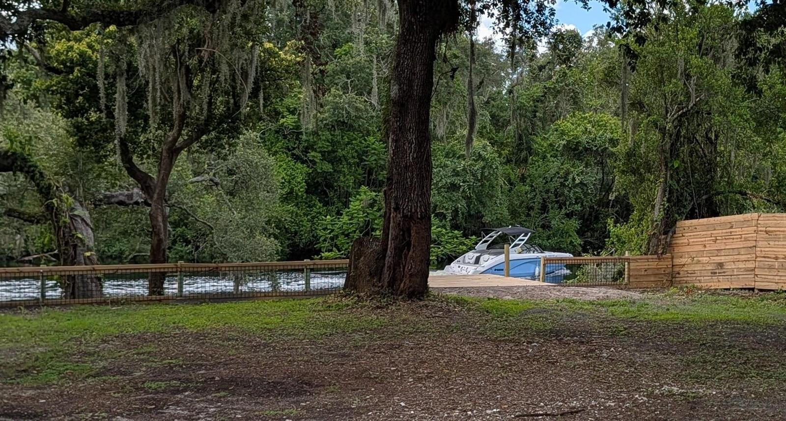 1915 E MULBERRY DR, TAMPA, FL — photo 3