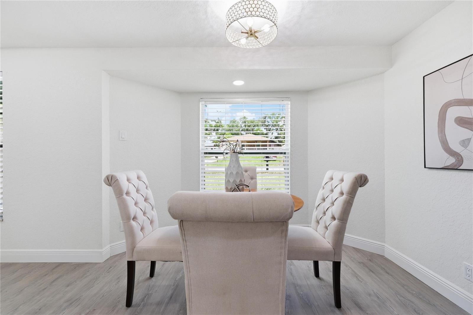 1915 E MULBERRY DR, TAMPA, FL — photo 10