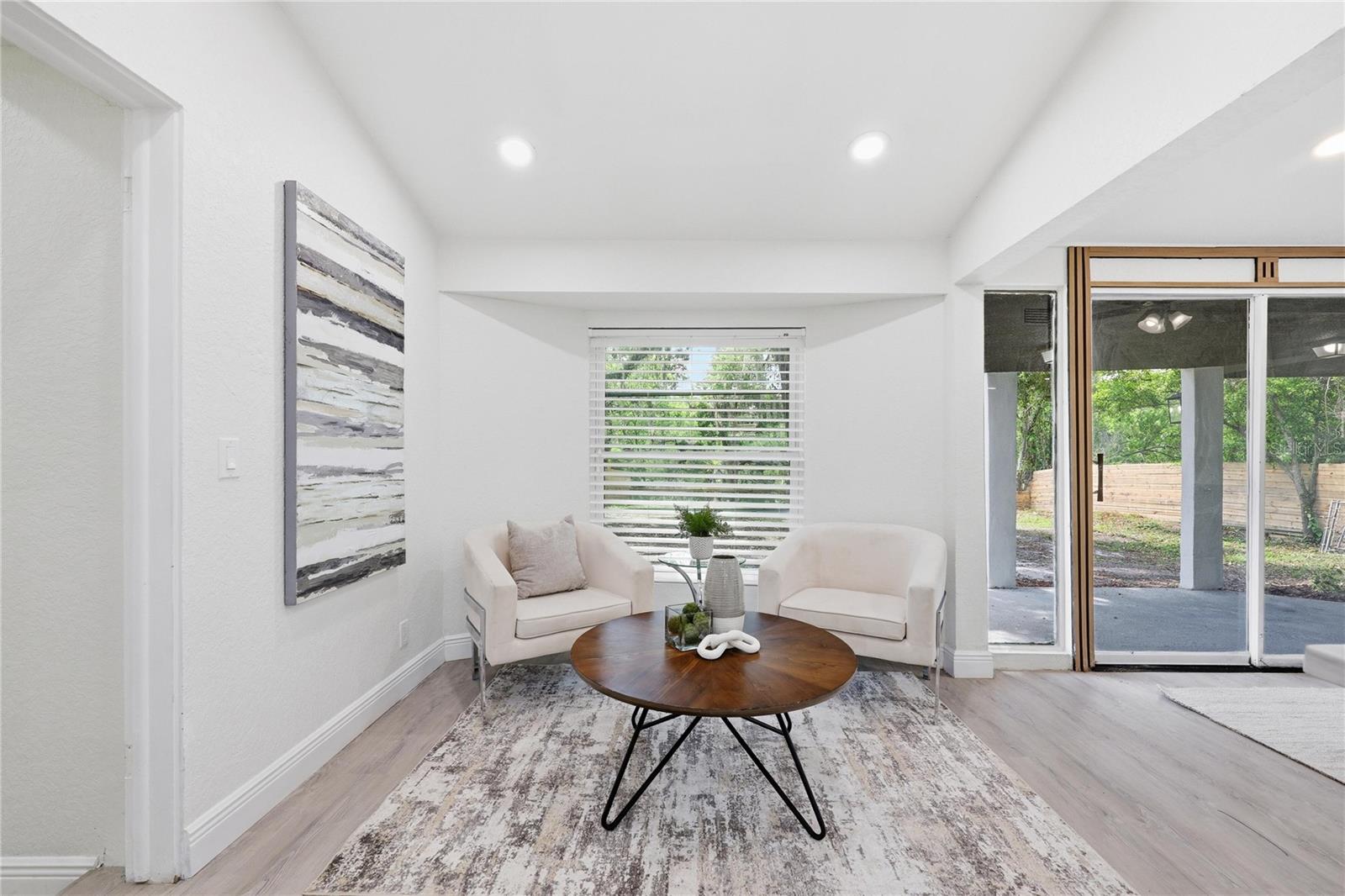 1915 E MULBERRY DR, TAMPA, FL — photo 16