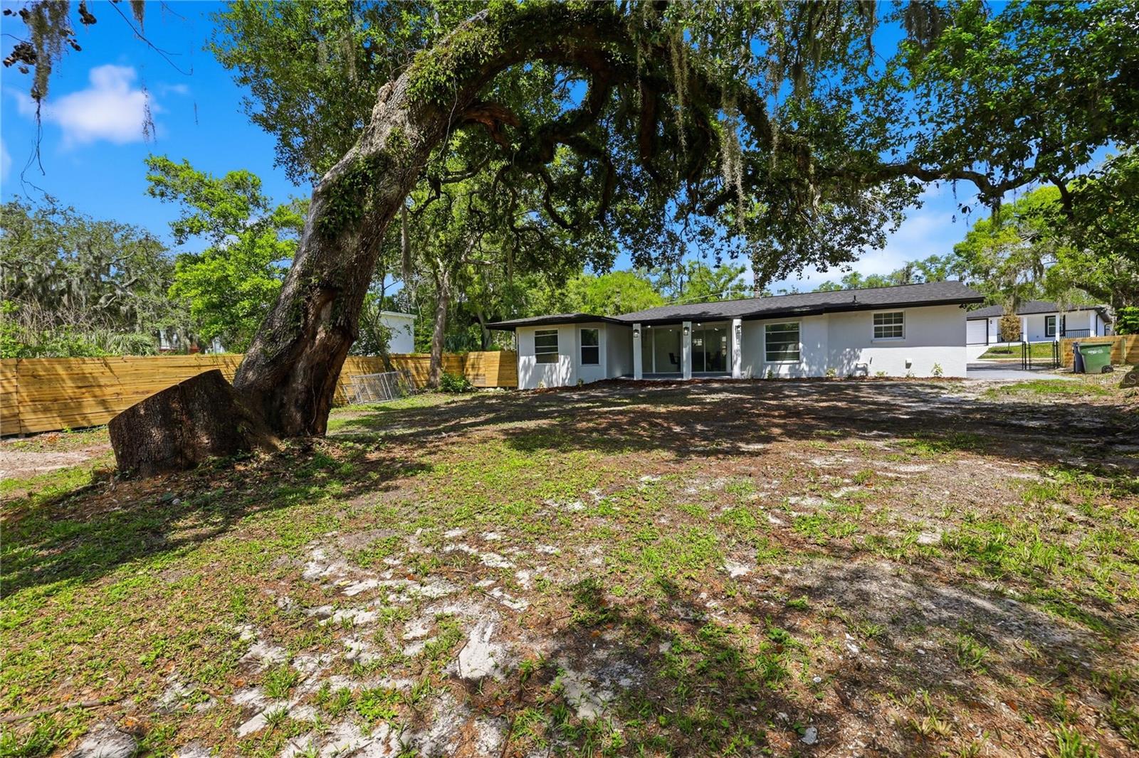 1915 E MULBERRY DR, TAMPA, FL — photo 21