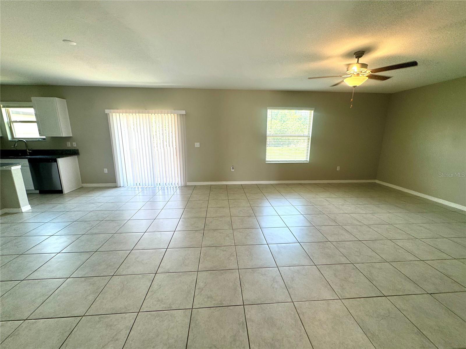 5415 AMARYLLIS GARDEN ST, APOLLO BEACH, FL — photo 17