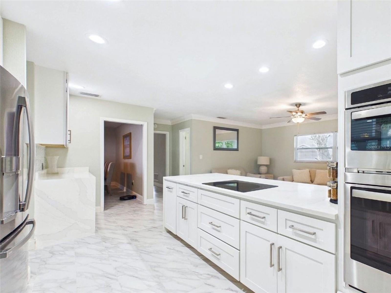 409 4TH AVE N, TIERRA VERDE, FL — photo 4