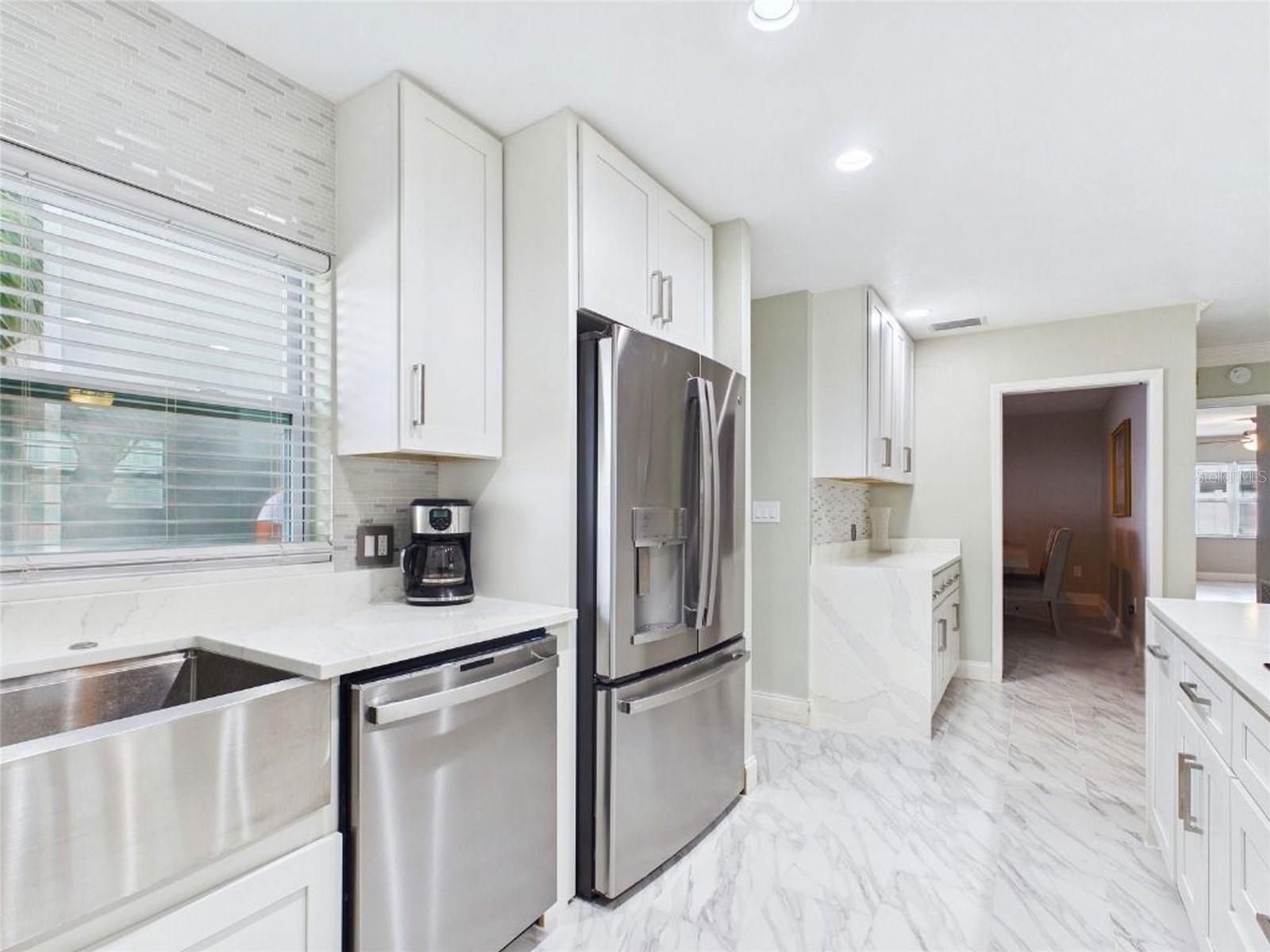 409 4TH AVE N, TIERRA VERDE, FL — photo 5