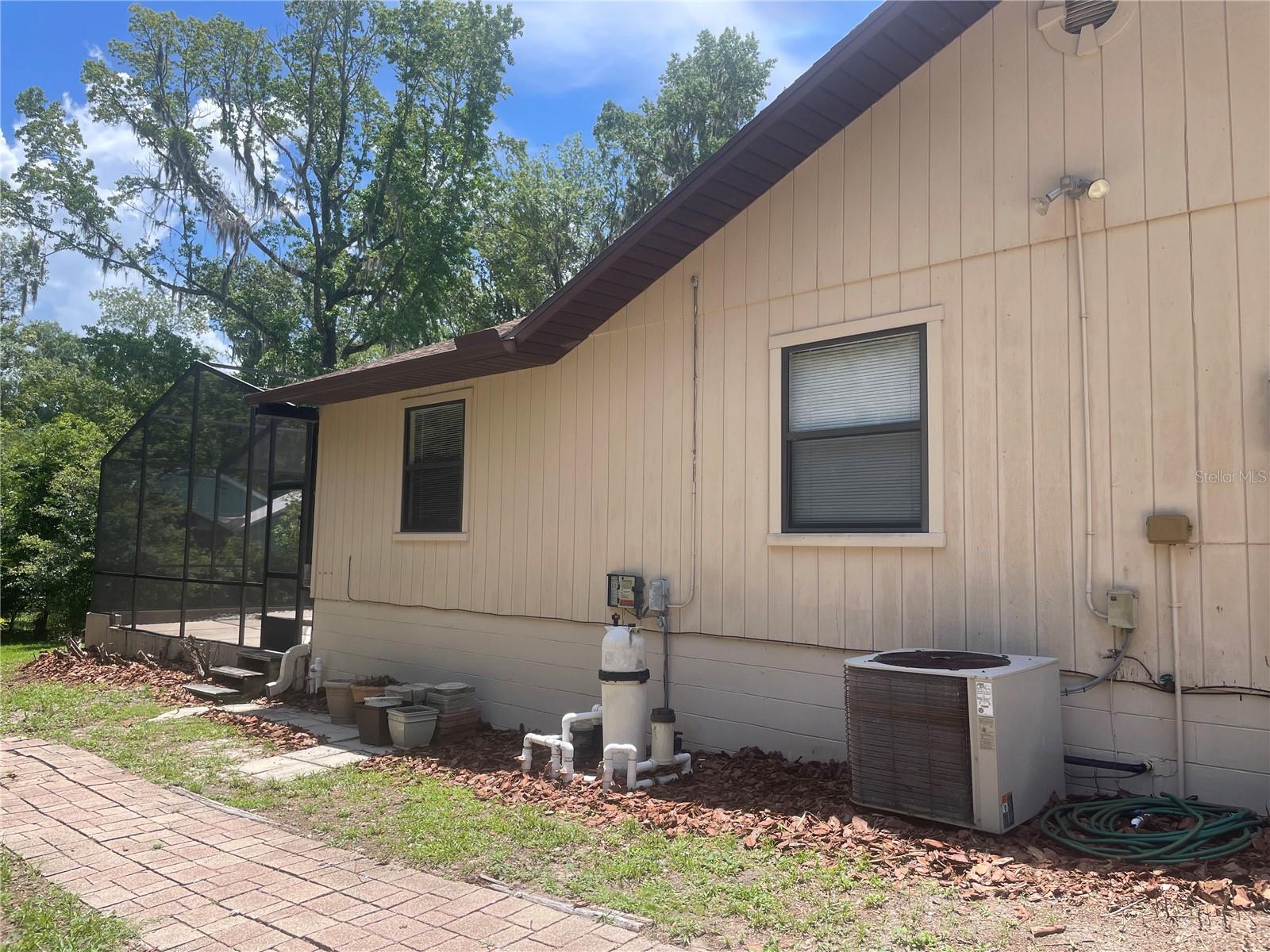 2421 NW 106TH DR, GAINESVILLE, FL — photo 14