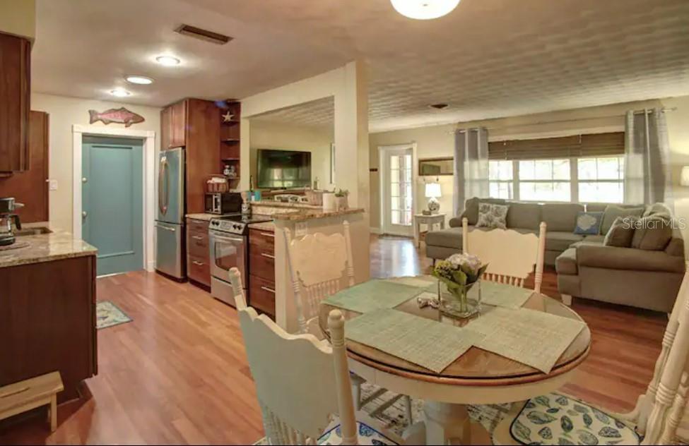 7609 SENRAB DR, BRADENTON, FL — photo 7