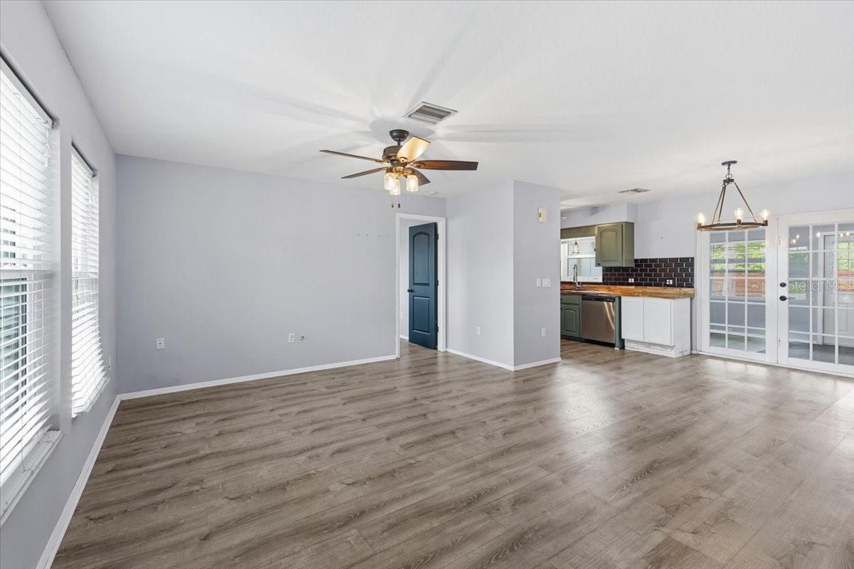 9601 GULFSTREAM BLVD, ENGLEWOOD, FL — photo 7