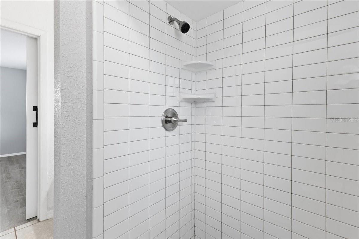 9601 GULFSTREAM BLVD, ENGLEWOOD, FL — photo 22