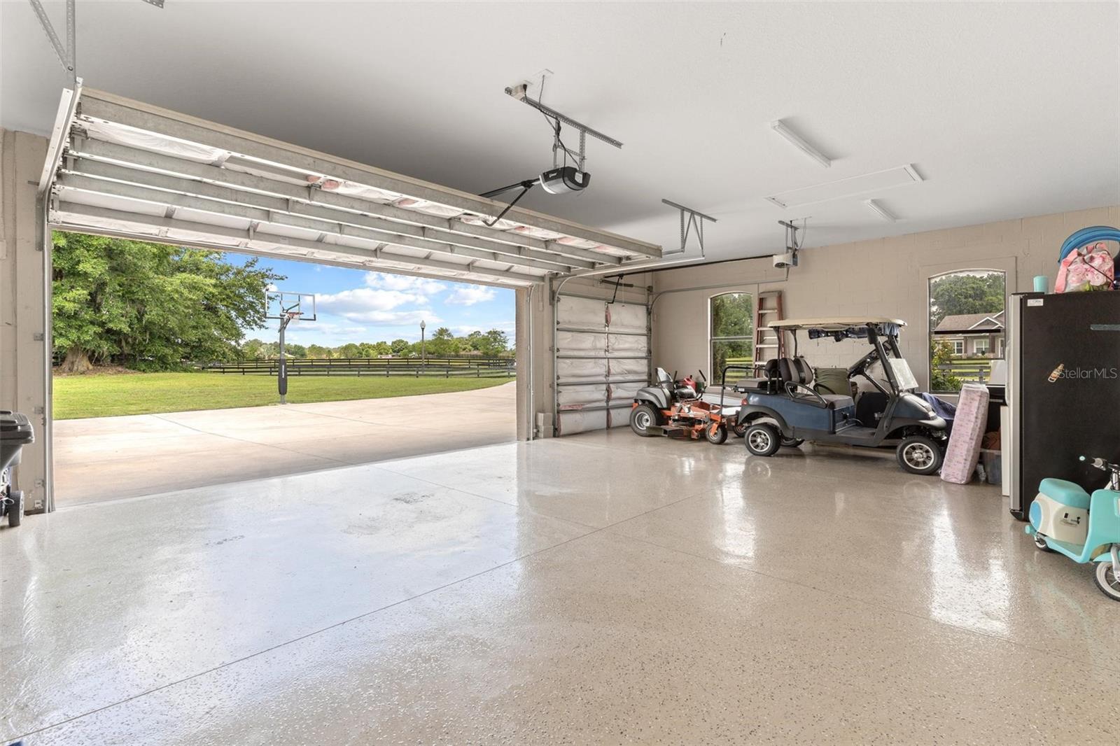 2587 NE 108TH LN, OXFORD, FL — photo 46