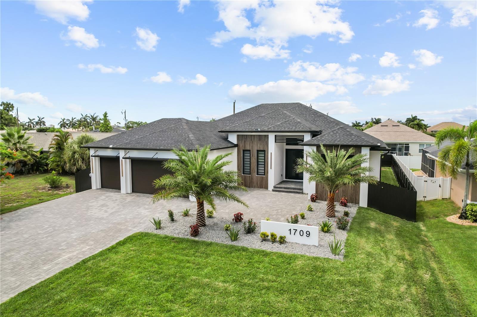 1709 SW 43RD LN, CAPE CORAL, FL — photo 3