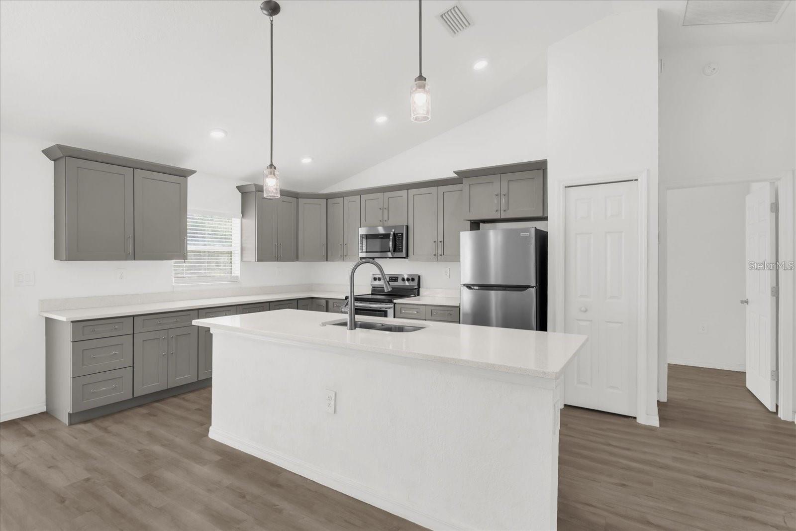 14923 SW 66TH AVENUE RD, OCALA, FL — photo 3