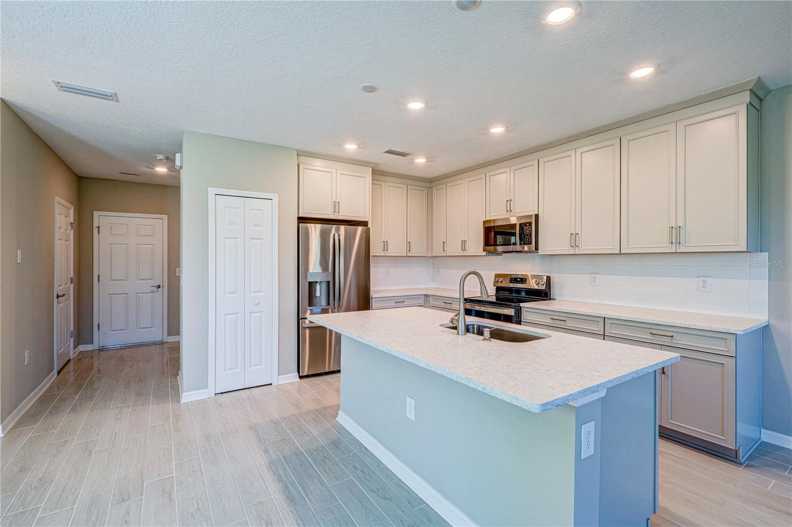 5512 TRIPOLI DR, PALMETTO, FL — photo 3