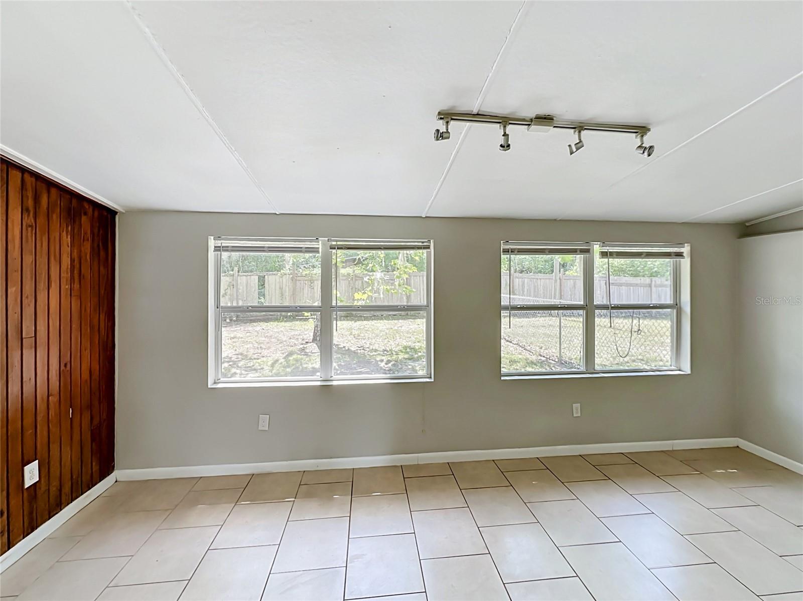 414 NW 36TH TER, GAINESVILLE, FL — photo 17