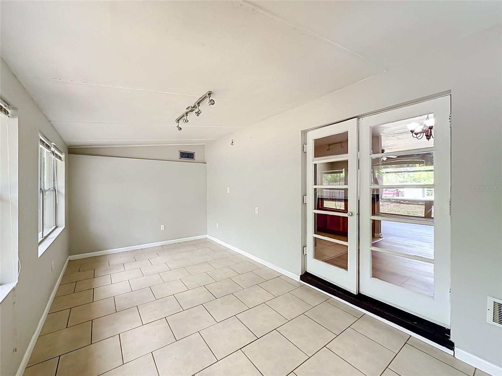 414 NW 36TH TER, GAINESVILLE, FL — photo 18