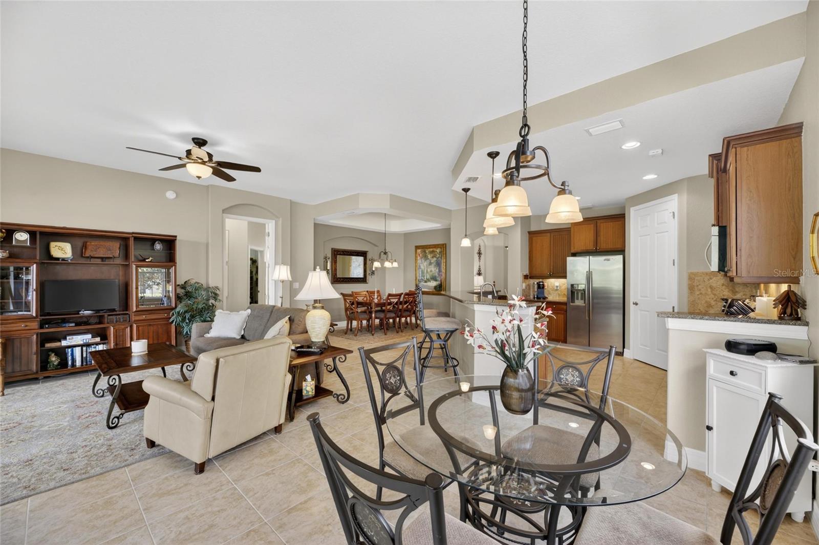 1423 EMERALD DUNES DR, SUN CITY CENTER, FL — photo 4